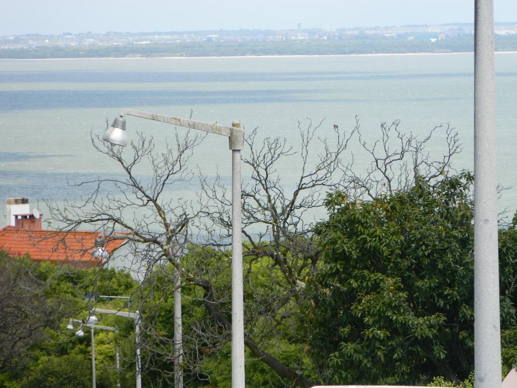 Feel Alfama Apartment Lissabon Buitenkant foto